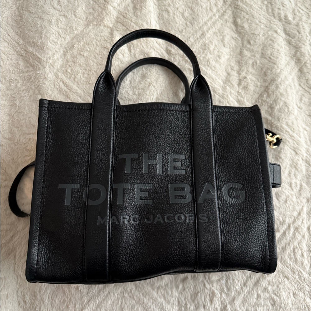 Marc Jacobs Black The Tote Bag